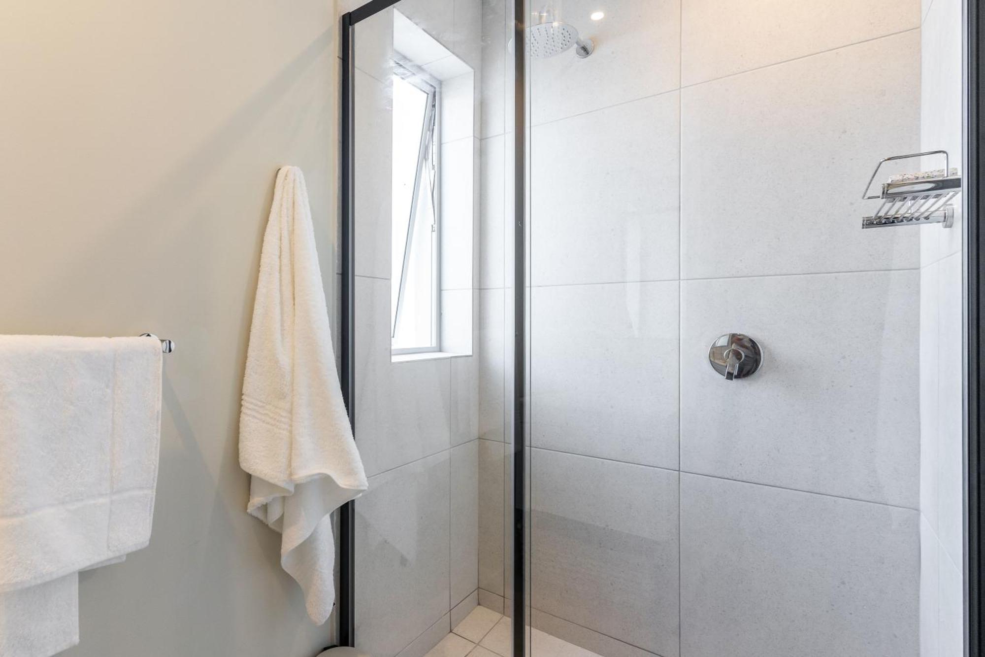 Apartment The Rose207: Modern Corner With Views